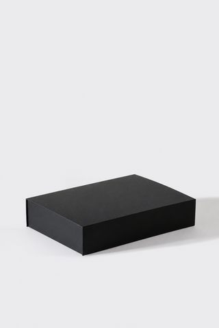 32x23x5 cm Siyah Mıknatıslı Mukavva Kutu