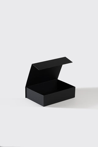 23x16x6,5 cm Mıknatıslı Mukavva Kutu Ve Çanta Takımı