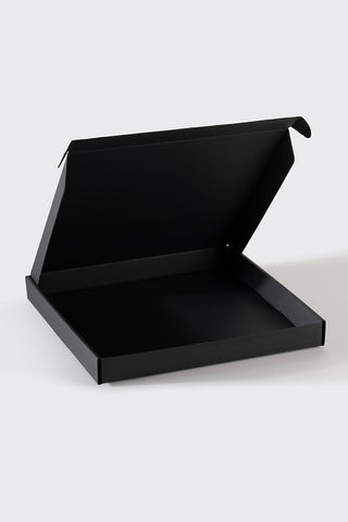 25,5x20x3,6 cm Siyah Kargo Kutusu Kendinden Kapaklı