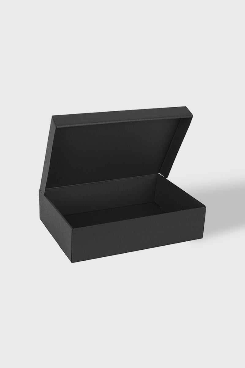 32x22x8 cm Siyah Kargo Kutusu Kendinden Kapaklı