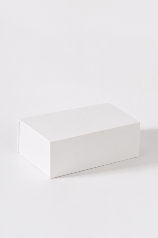 35x25x12 cm Beyaz Mıknatıslı Mukavva Kutu